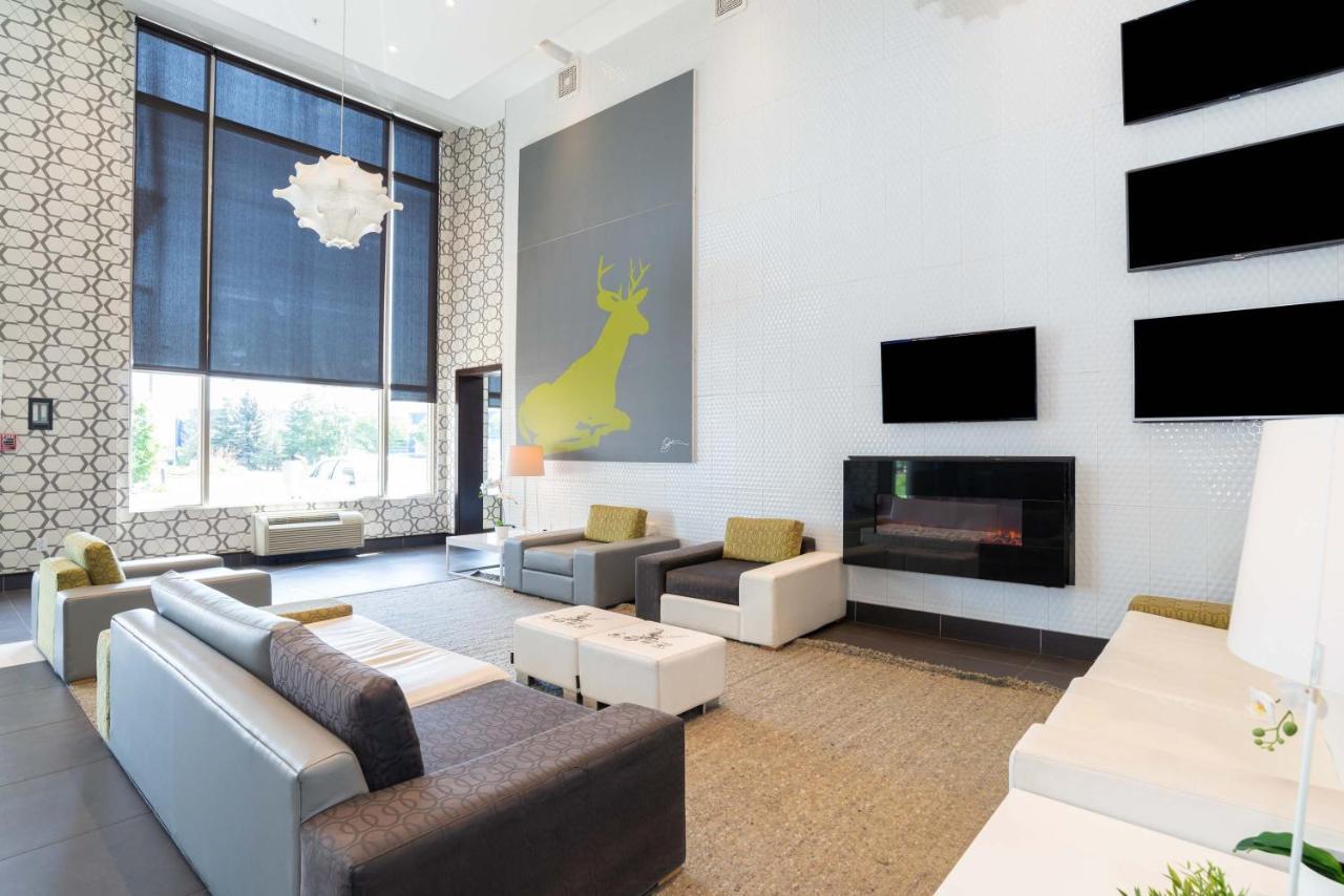 Sandman Hotel & Suites Calgary South Dış mekan fotoğraf