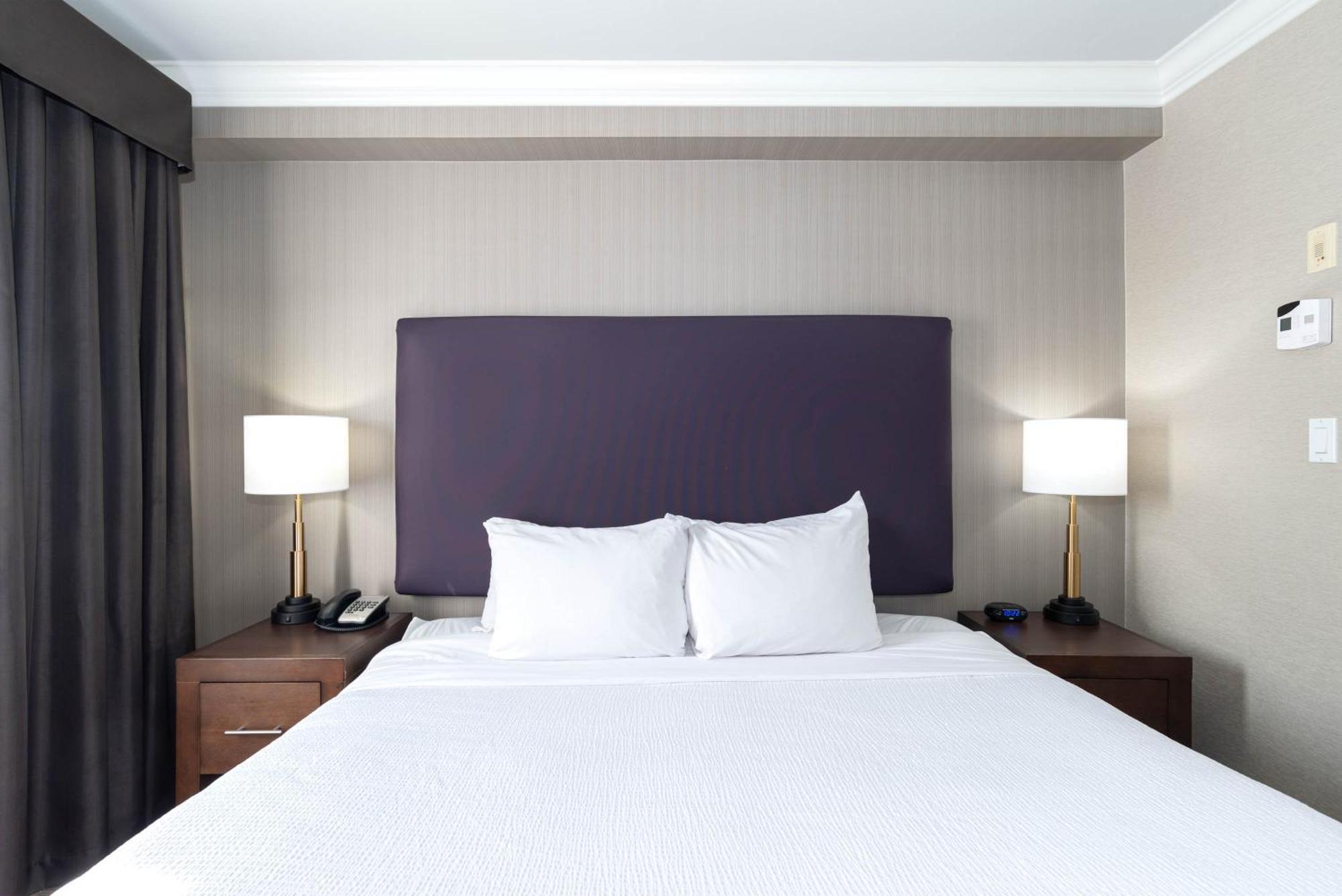 Sandman Hotel & Suites Calgary South Dış mekan fotoğraf