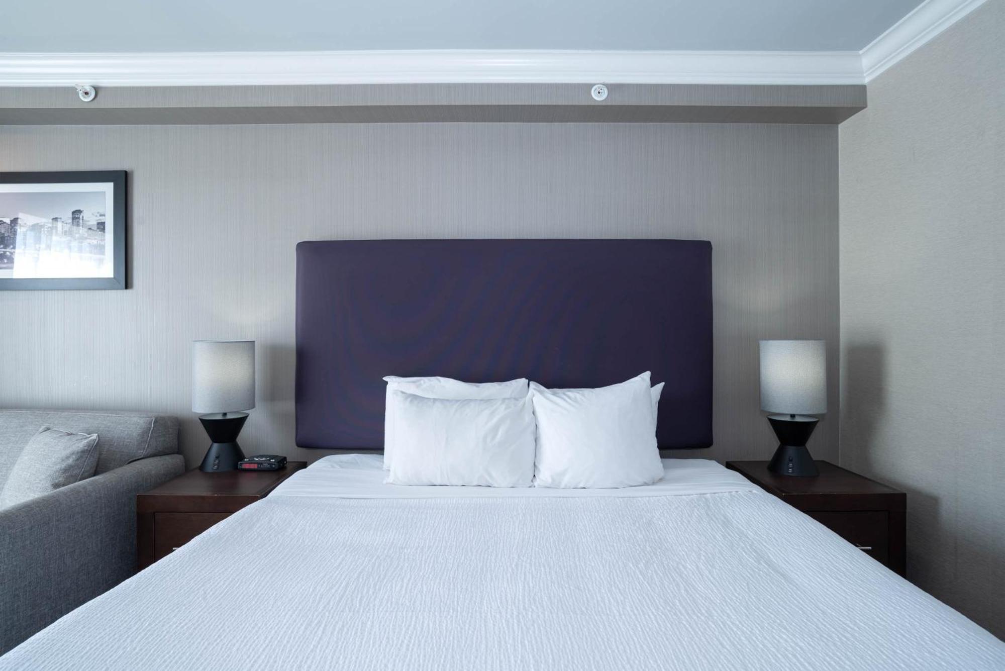 Sandman Hotel & Suites Calgary South Dış mekan fotoğraf